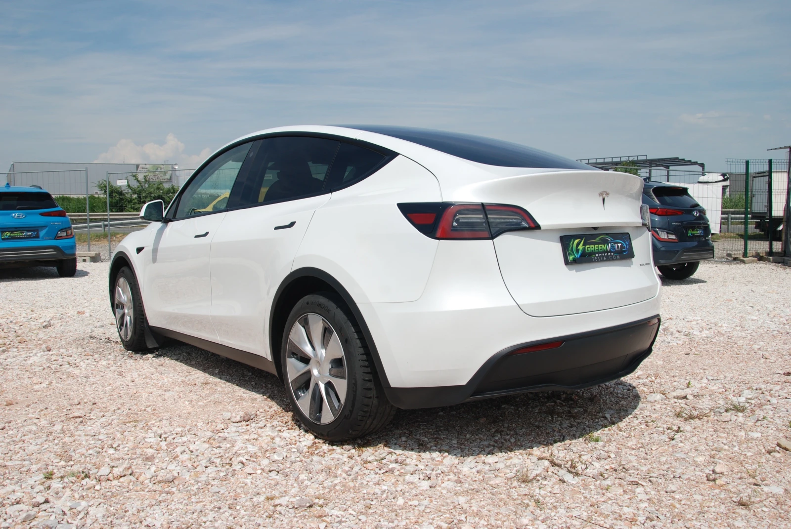 Tesla Model Y Long Range, снимка 4 - Автомобили и джипове - 54766437