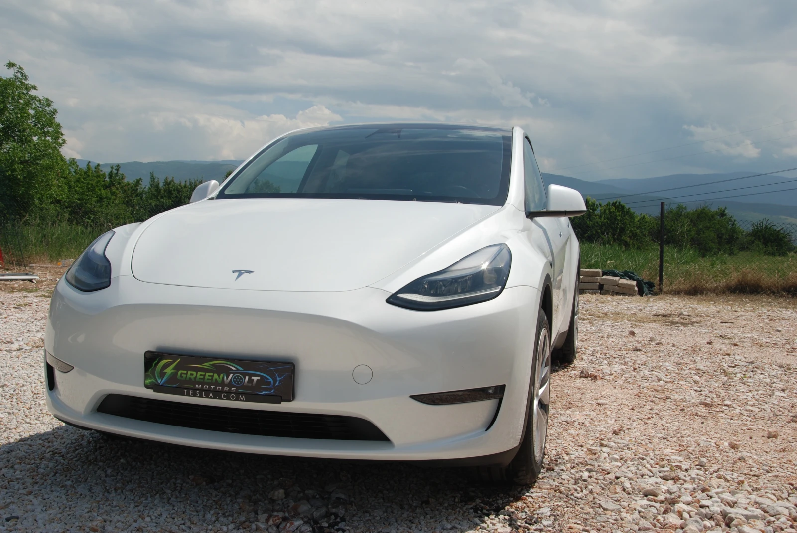 Tesla Model Y Long Range, снимка 2 - Автомобили и джипове - 54766437