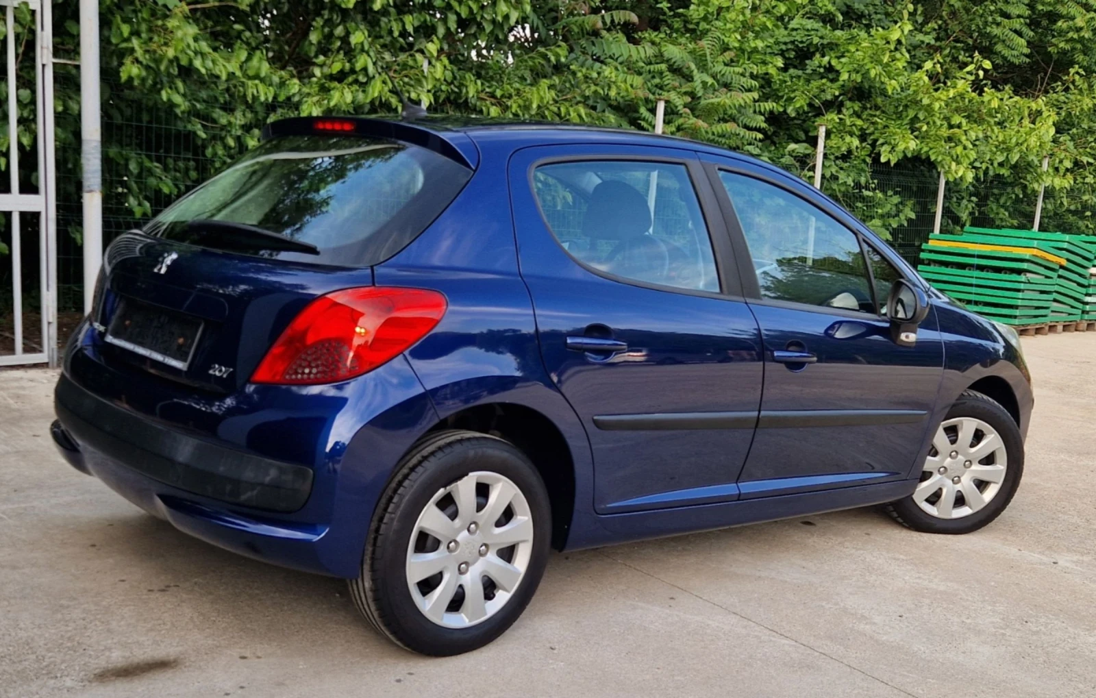 Peugeot 207 1.4i 75к.с., снимка 2 - Автомобили и джипове - 54986217