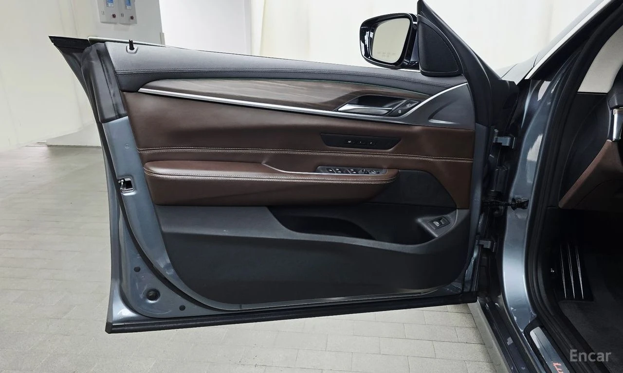 BMW 630 ОБДУХВАНЕ * 360 КАМЕРА * HEAD-UP * АВТОКРЕДИТ, снимка 15 - Автомобили и джипове - 55155065