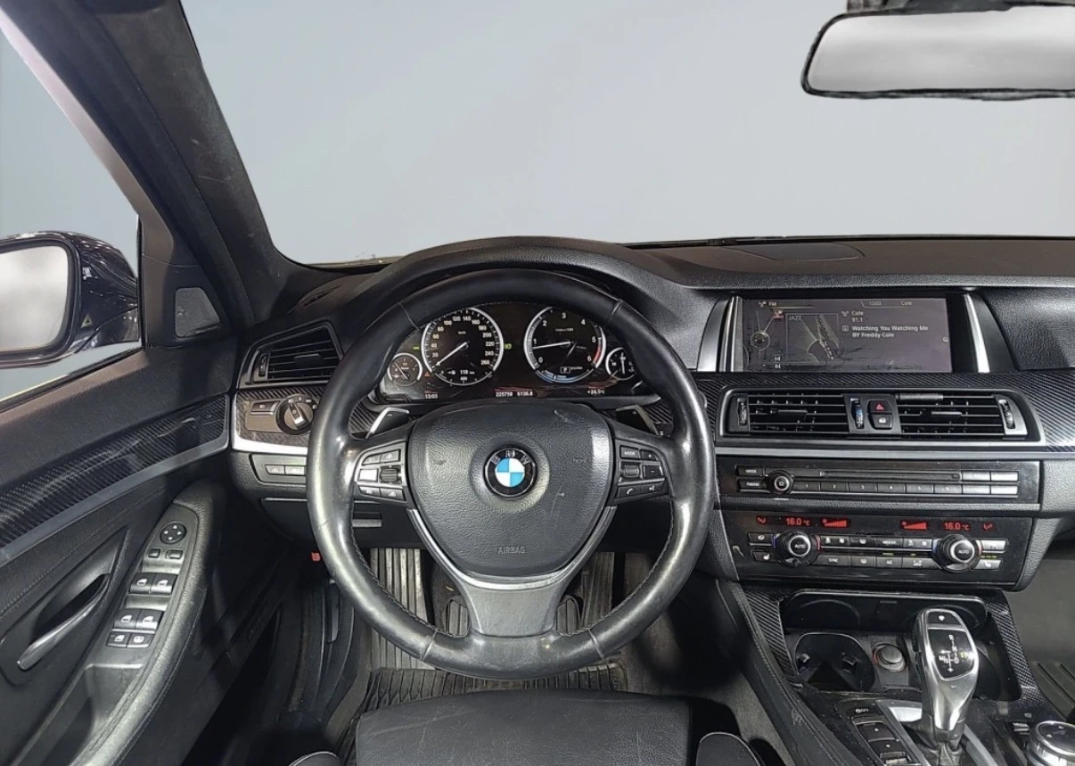 BMW 535 XDRIVE 35D * ПАНО * HARMON KARDON * HEAD UP * , снимка 7 - Автомобили и джипове - 55185639
