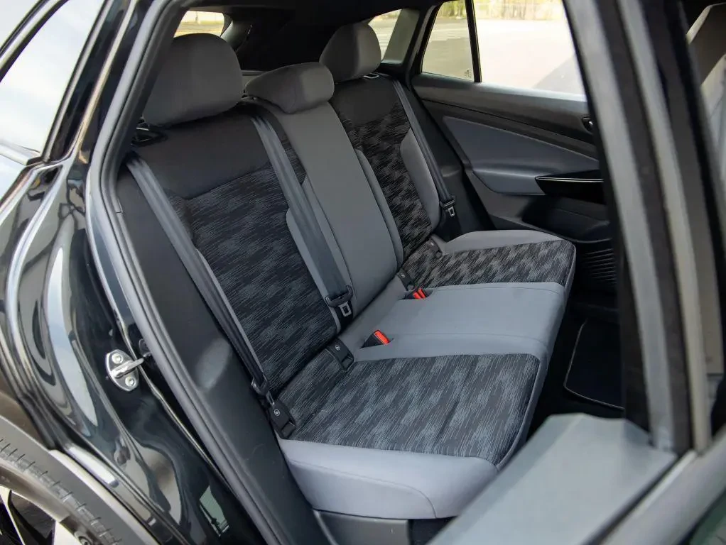 VW ID.4 Pro AWD, снимка 14 - Автомобили и джипове - 55511371