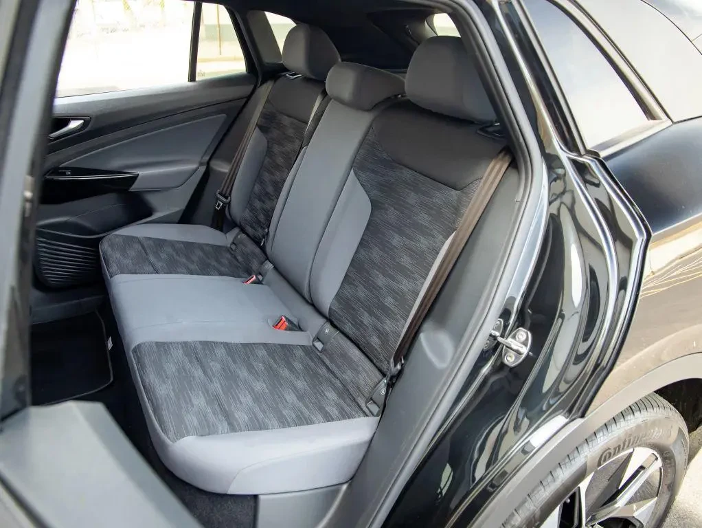 VW ID.4 Pro AWD, снимка 12 - Автомобили и джипове - 55511371