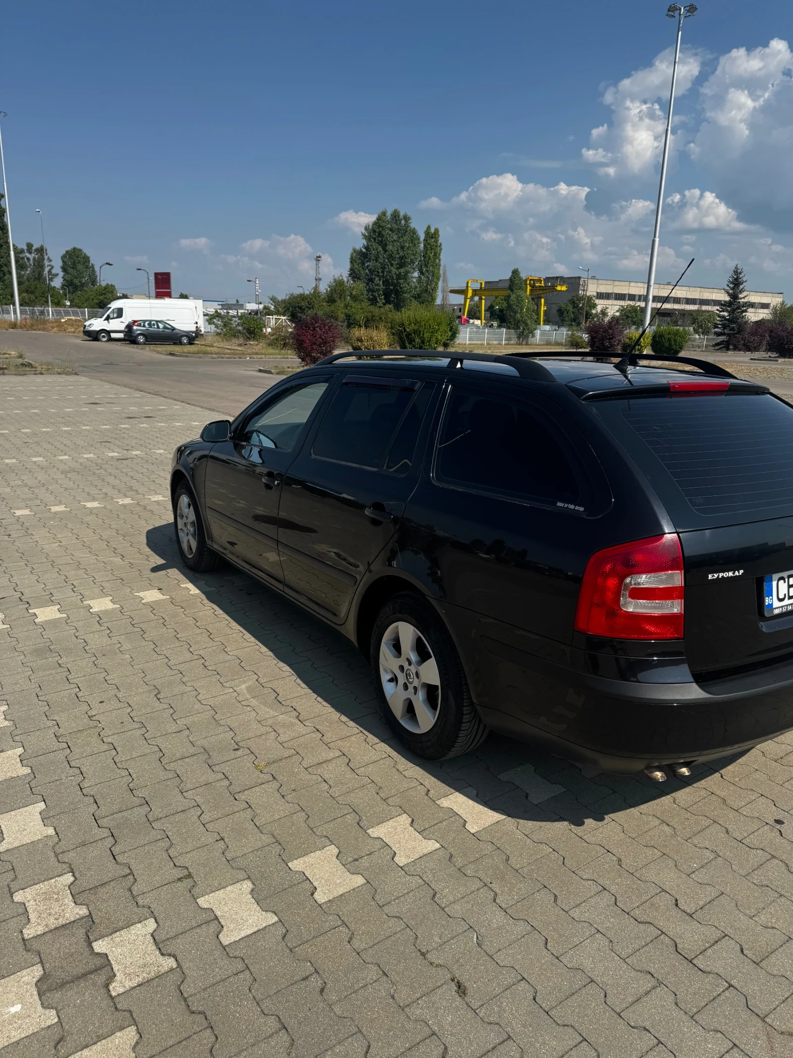 Skoda Octavia, снимка 5 - Автомобили и джипове - 55596864
