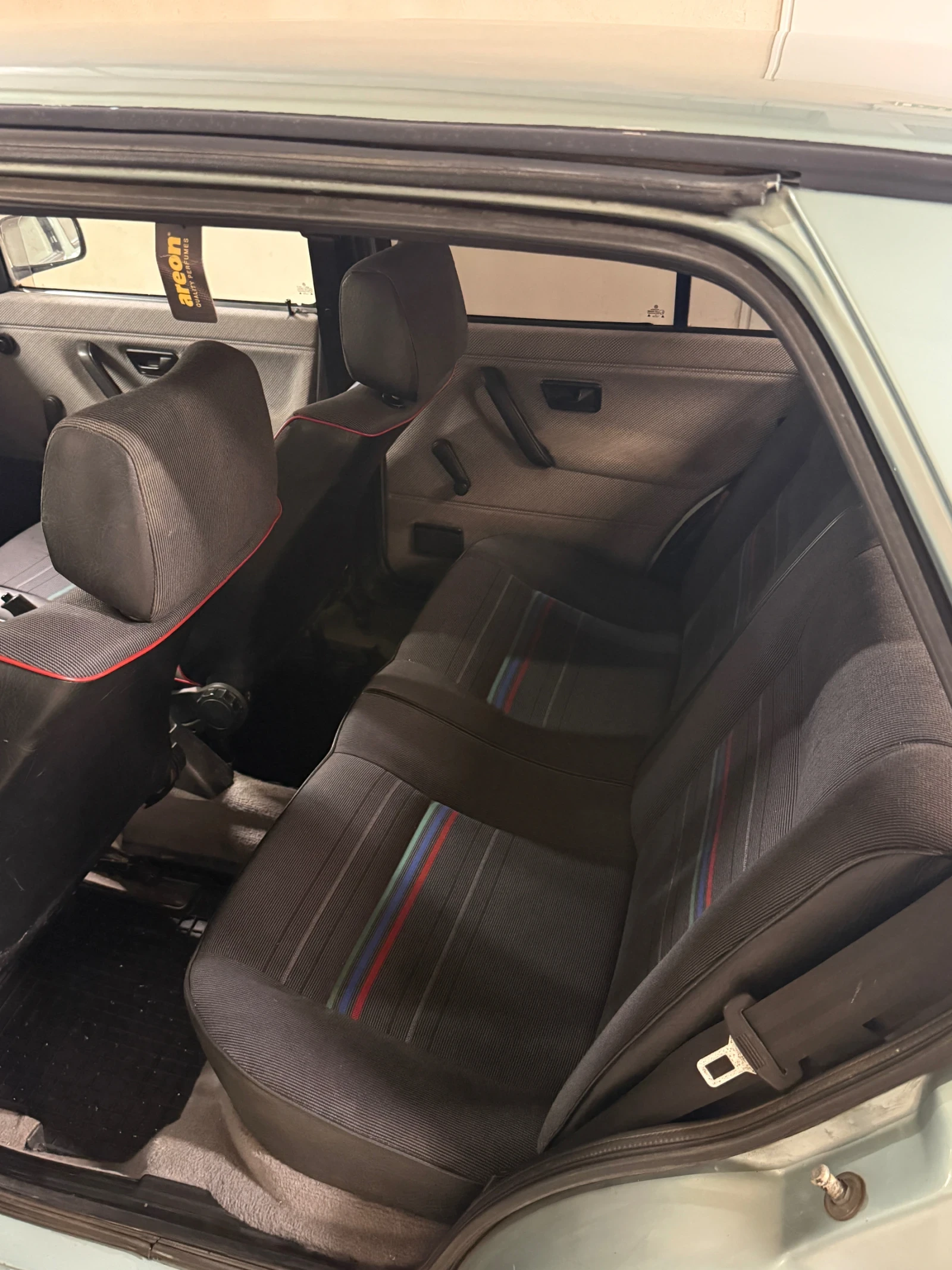 VW Golf, снимка 7 - Автомобили и джипове - 55607051