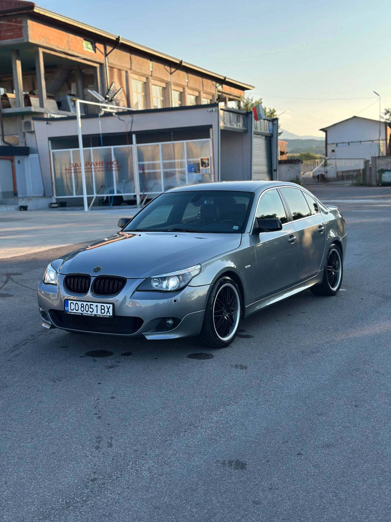 BMW 530