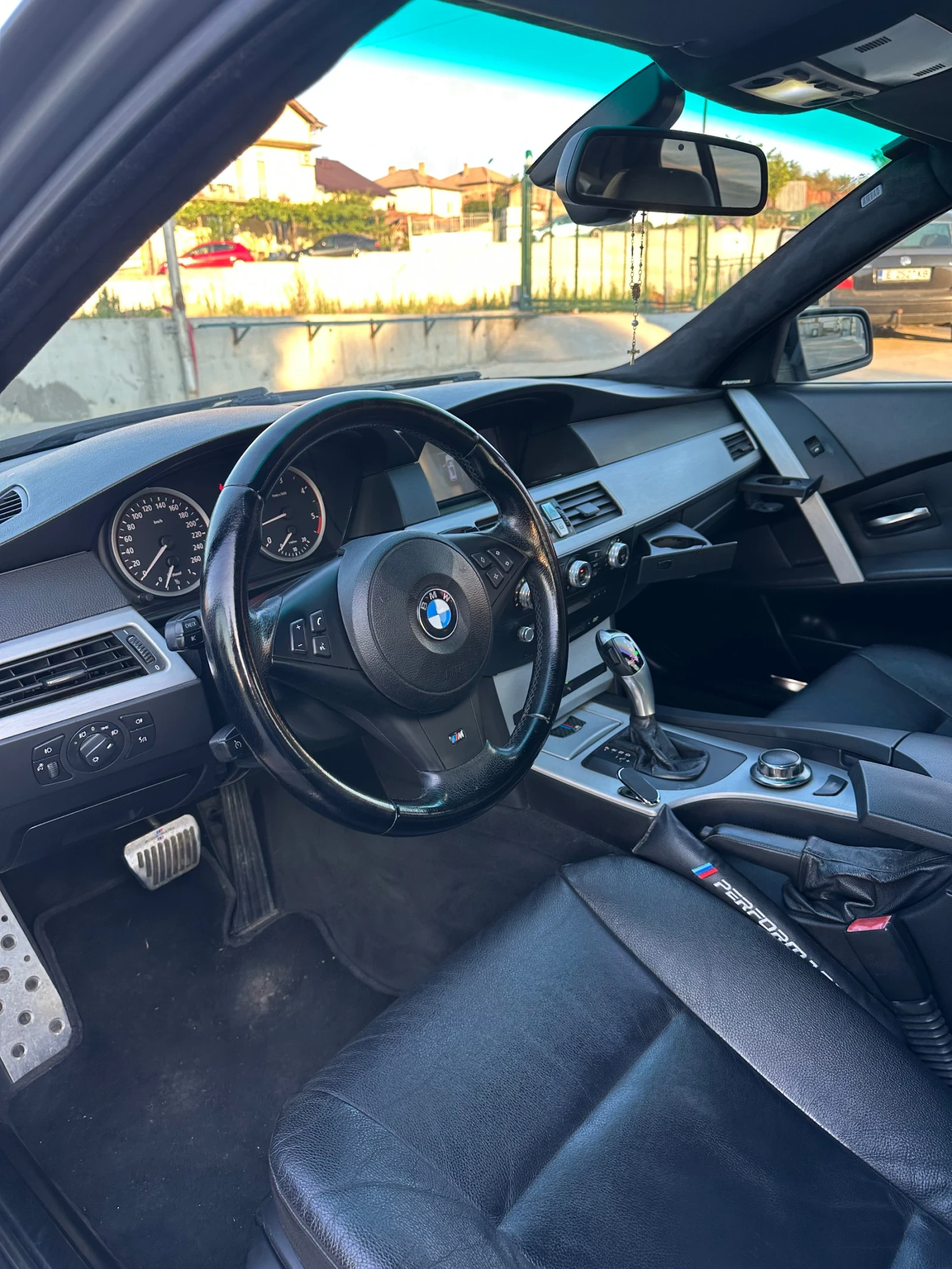 BMW 530, снимка 9 - Автомобили и джипове - 55617598