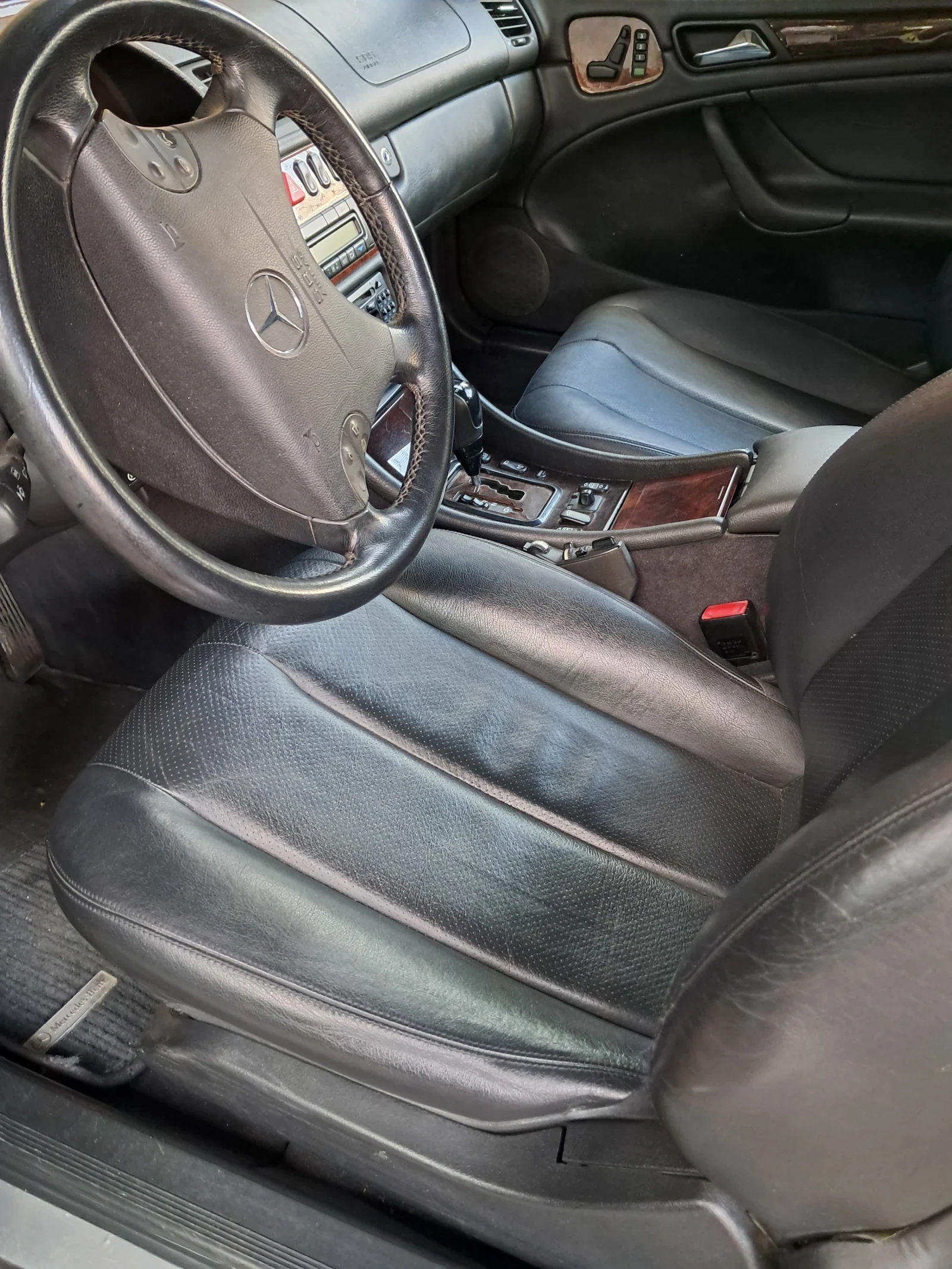 Mercedes-Benz CLK, снимка 5 - Автомобили и джипове - 55630115