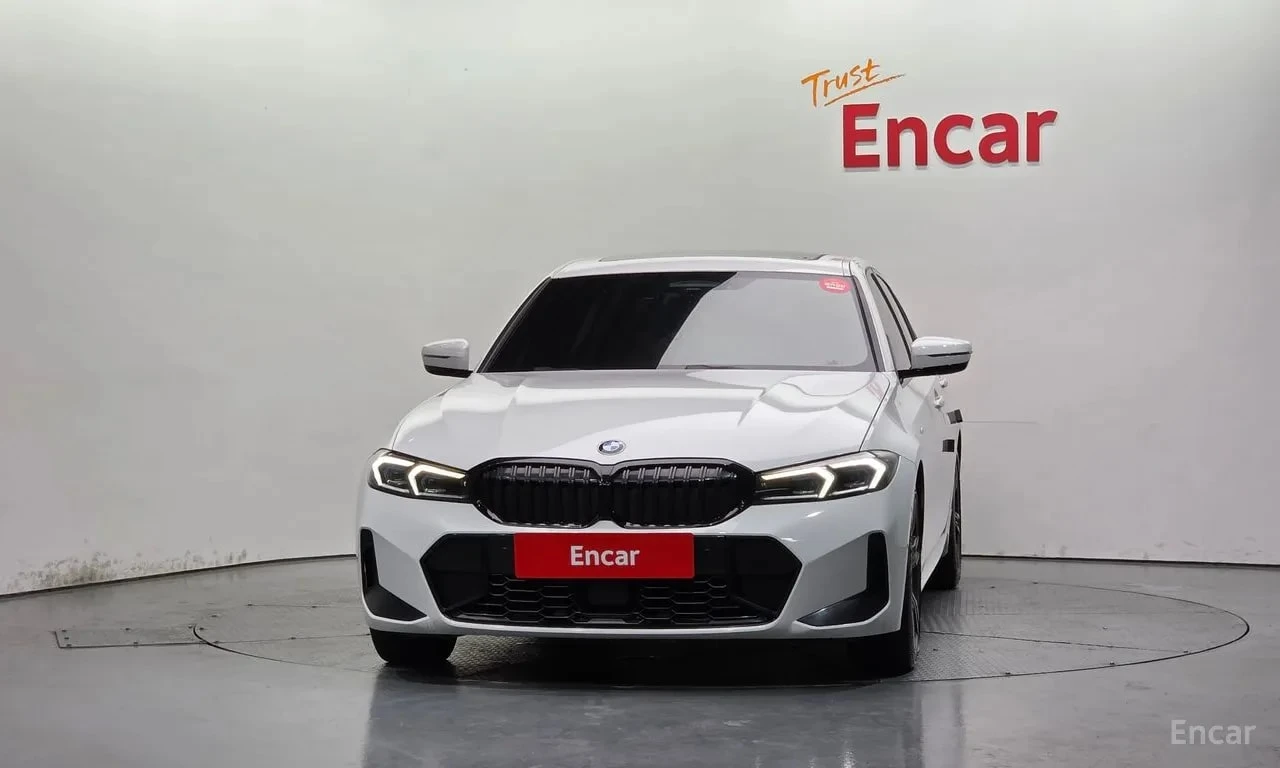 BMW 320 i M Sport  | АВТОФИНАНСИРАНЕ БЕЗ ПЪРВОНАЧАЛНА, снимка 3 - Автомобили и джипове - 55959771