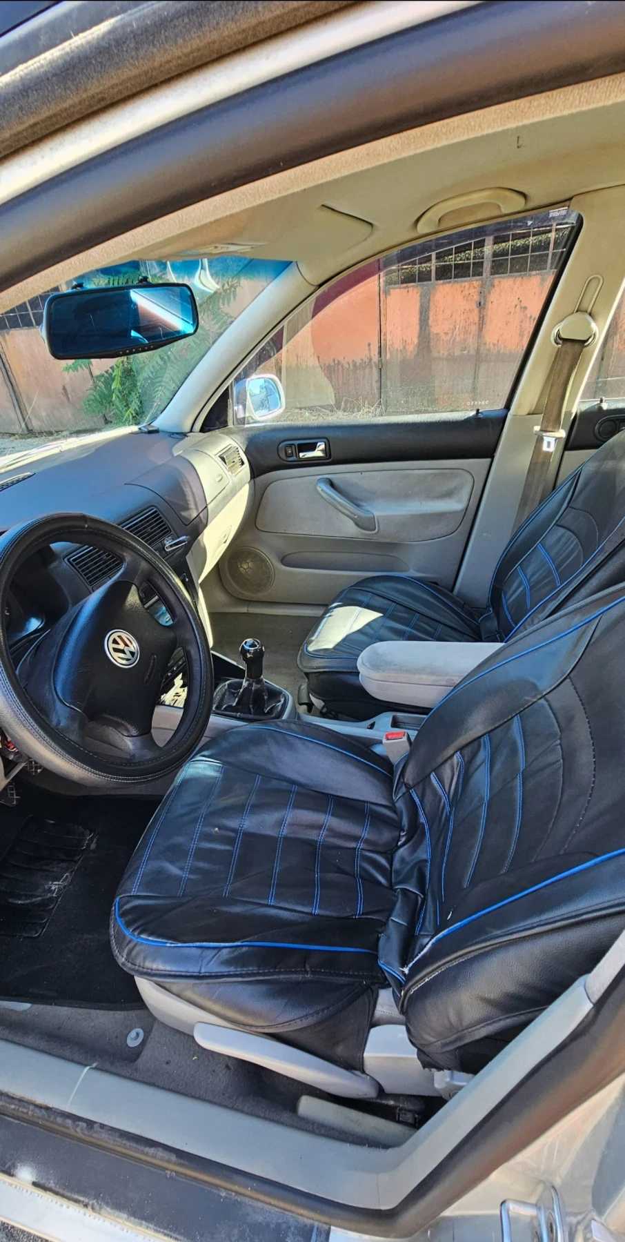 VW Golf 1.9 TDI, снимка 7 - Автомобили и джипове - 56058418