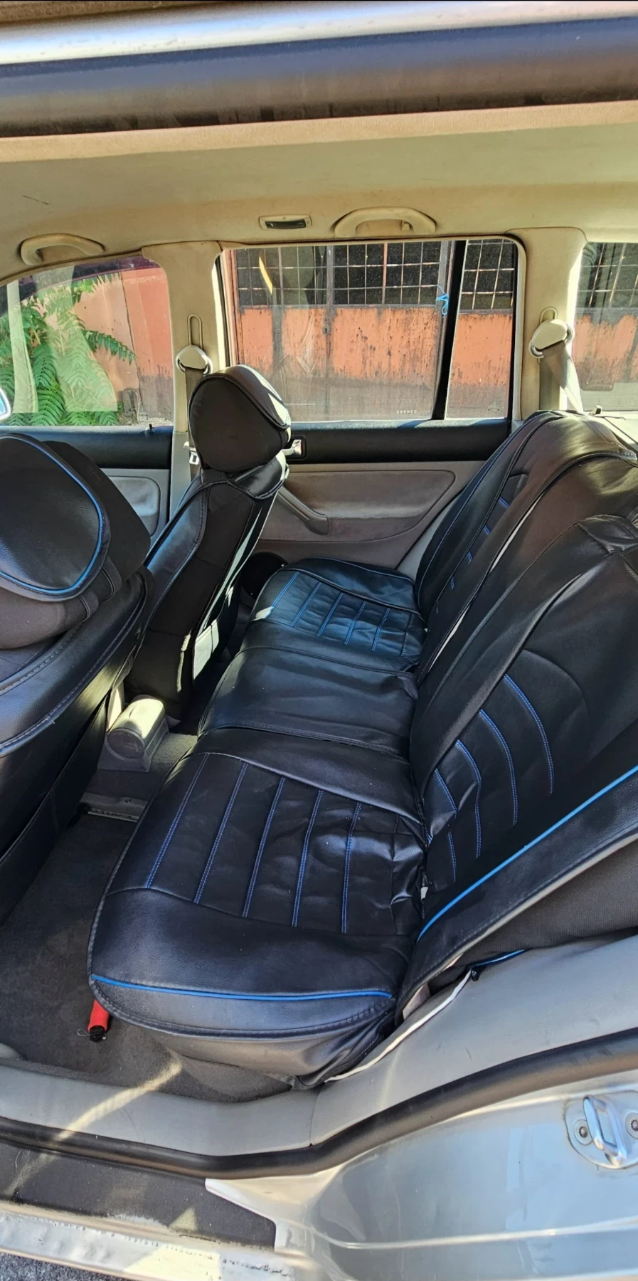 VW Golf 1.9 TDI, снимка 8 - Автомобили и джипове - 56058418