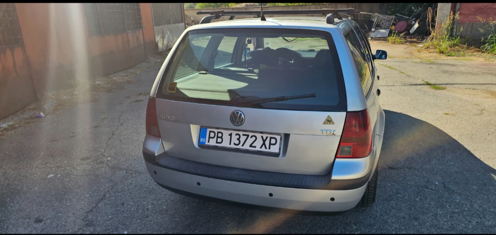 VW Golf 1.9 TDI, снимка 2 - Автомобили и джипове - 56058418
