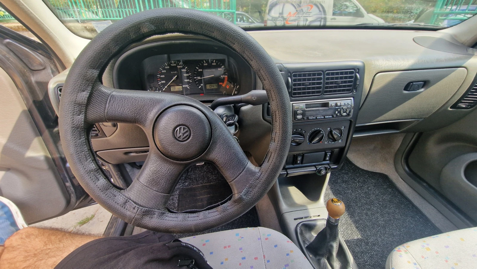 VW Polo, снимка 7 - Автомобили и джипове - 56102556