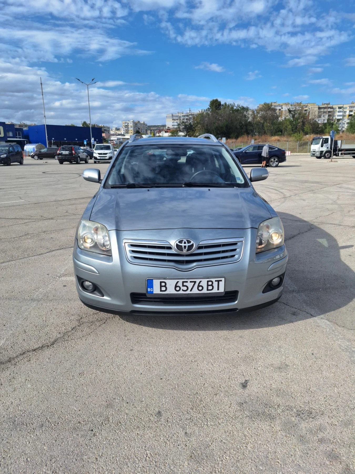 Toyota Avensis, снимка 16 - Автомобили и джипове - 56182997