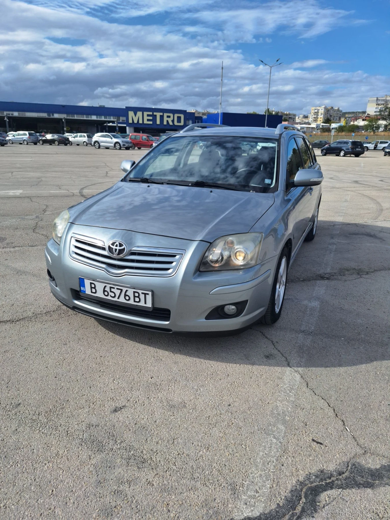 Toyota Avensis, снимка 15 - Автомобили и джипове - 56182997