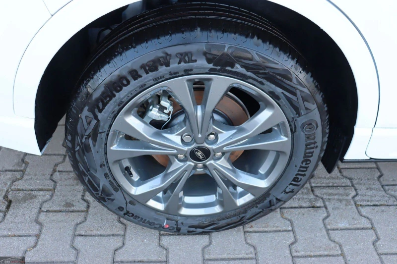 Ford Kuga 2.5/ST-LINE/224HP/AMBI/CAM/CARPLAY/LED/204f, снимка 10 - Автомобили и джипове - 50715181