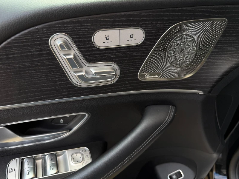 Mercedes-Benz GLE 400 d 4Matic AMG-Line, снимка 8 - Автомобили и джипове - 52380285