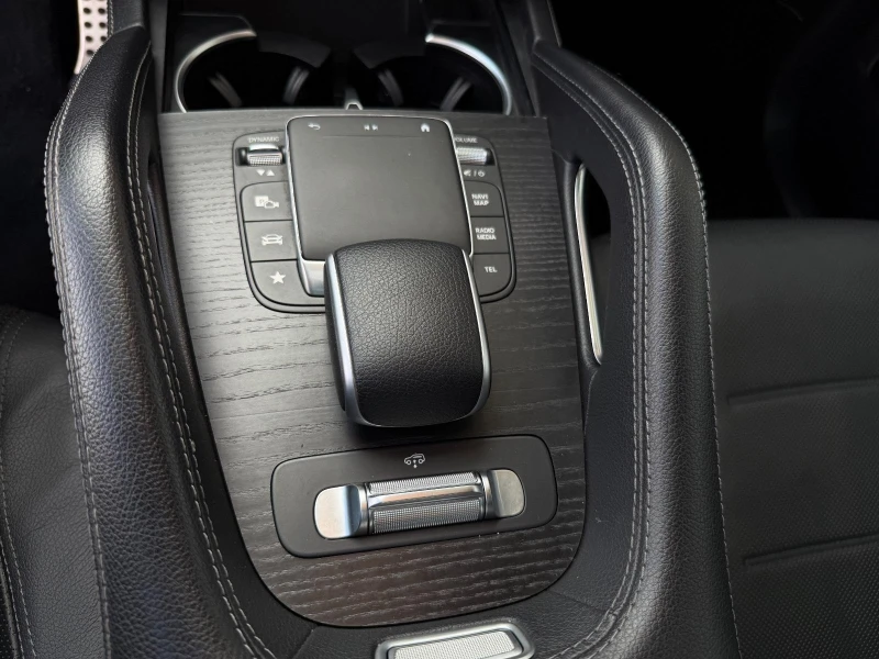 Mercedes-Benz GLE 400 d 4Matic AMG-Line, снимка 6 - Автомобили и джипове - 52380285