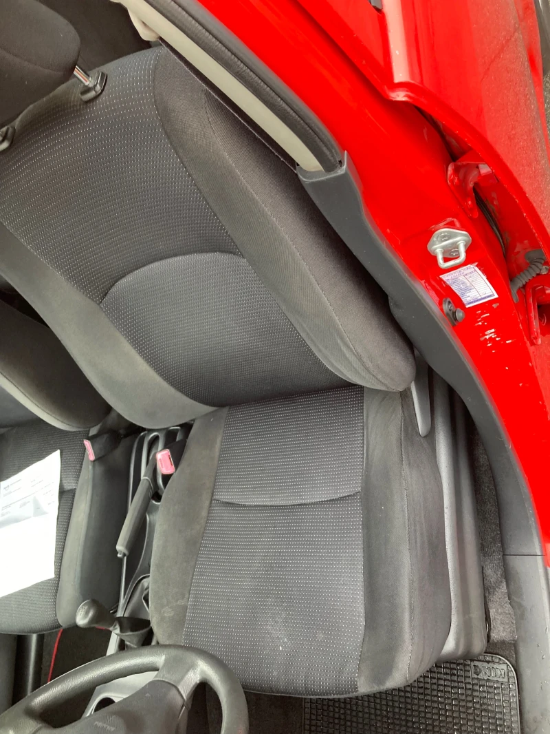 Daihatsu Terios 1.5 Benzin 4x4 Klima Top zabelegki 237000km100x100, снимка 9 - Автомобили и джипове - 52868681