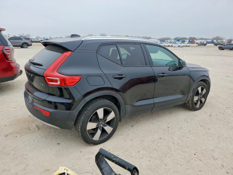 Volvo XC40 PRESTIGE* FULL* ПЕРФЕКТНА, снимка 5 - Автомобили и джипове - 53404308