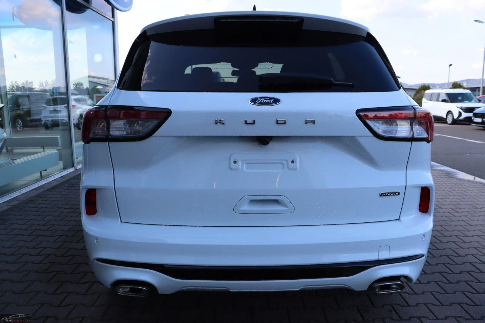 Ford Kuga 2.5/ST-LINE/244HP/AMBI/CAM/CARPLAY/LED/204f - изображение 6