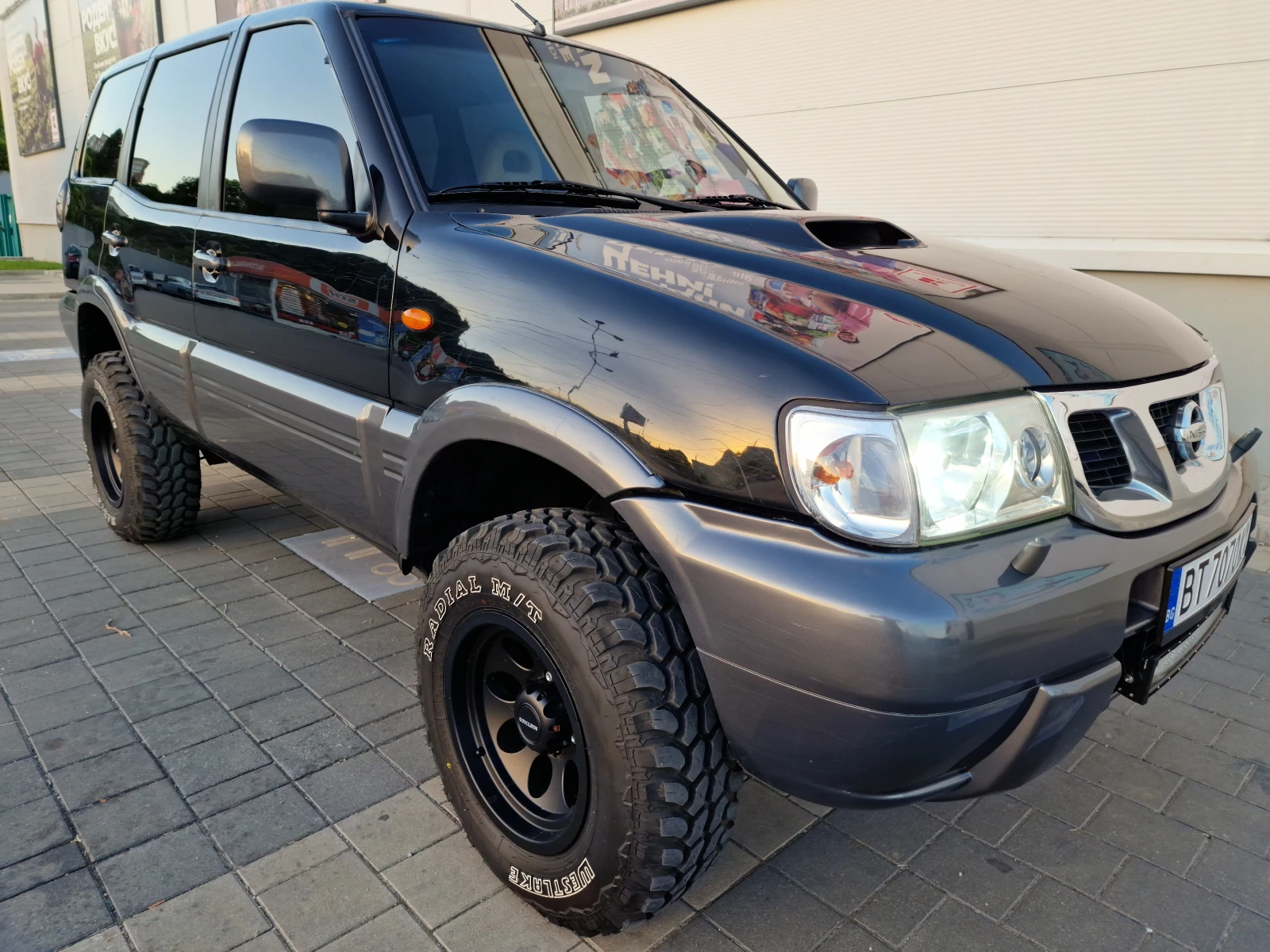 Nissan Terrano, снимка 7 - Автомобили и джипове - 54040736