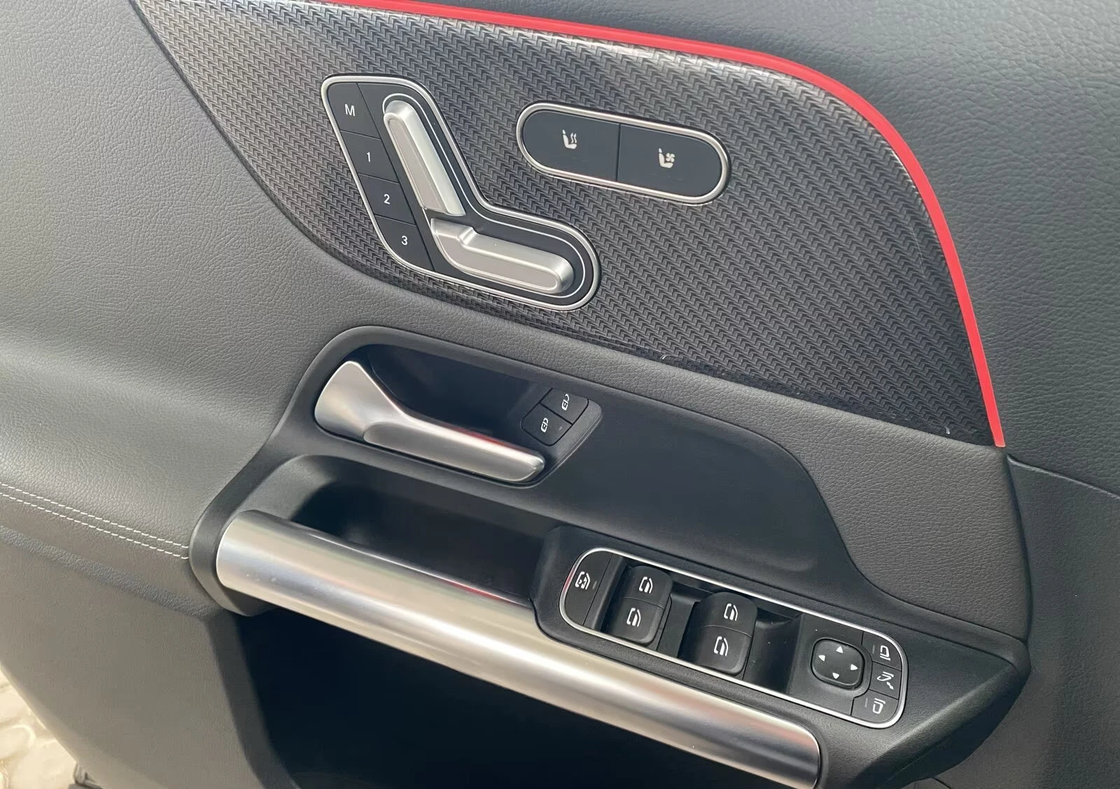 Mercedes-Benz GLA 45 AMG S/4MATIC/421HP/NIGHT/PANO/360/BURM/HUD/MEMO/154q | Mobile.bg � ����������� 13