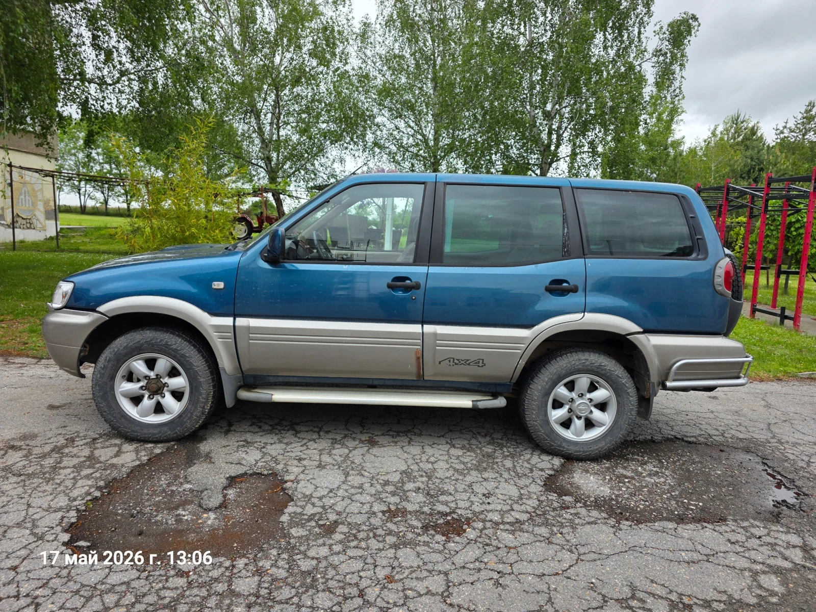 Nissan Terrano, снимка 2 - Автомобили и джипове - 54581862