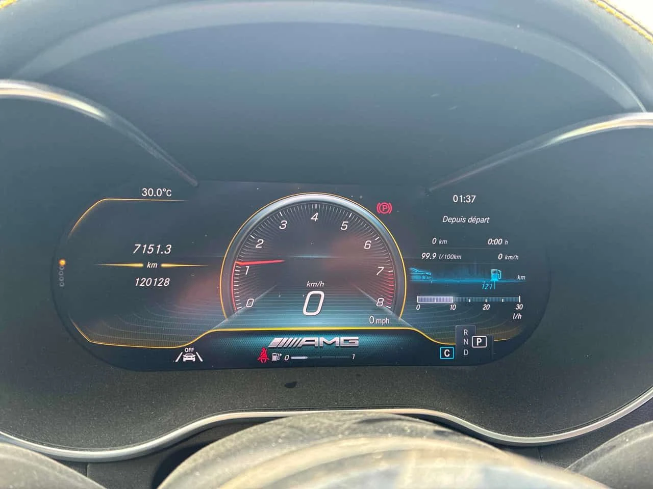 Mercedes-Benz GLC * AMG 63 S * CARFAX * ЦЕНА ДО БГ, снимка 9 - Автомобили и джипове - 55494077
