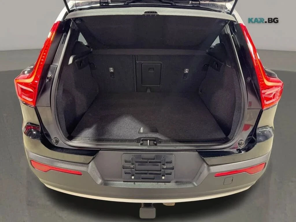 Volvo XC40, снимка 8 - Автомобили и джипове - 56689484
