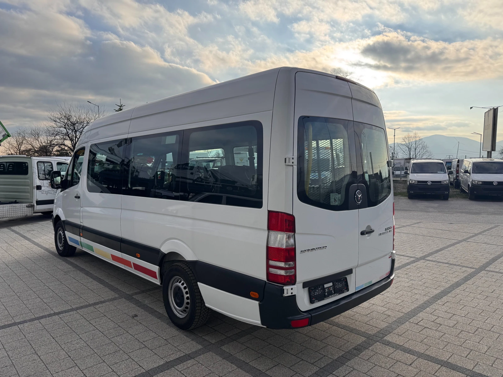 Mercedes-Benz Sprinter 313CDI 9-местен Клима Maxi - изображение 4