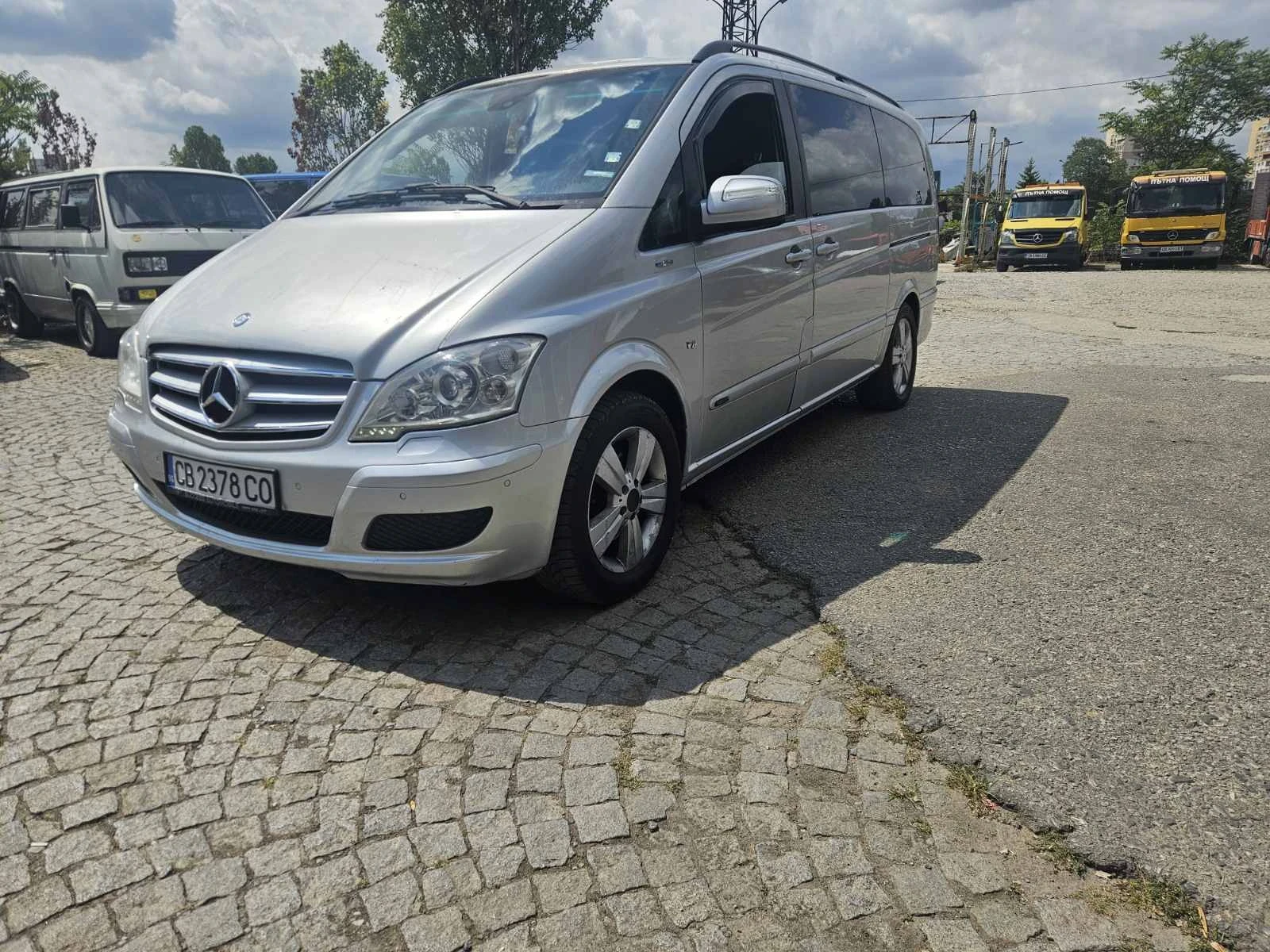 Mercedes-Benz Viano  - изображение 9