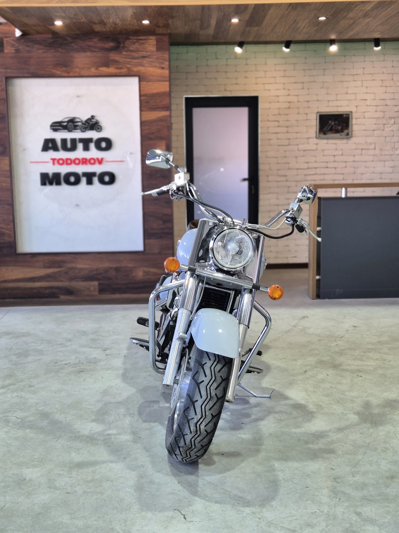Suzuki Intruder VL 1500 НОВ ВНОС ОТ ШВЕЙЦАРИЯ!!!, снимка 2 - Мотоциклети и мототехника - 54544131