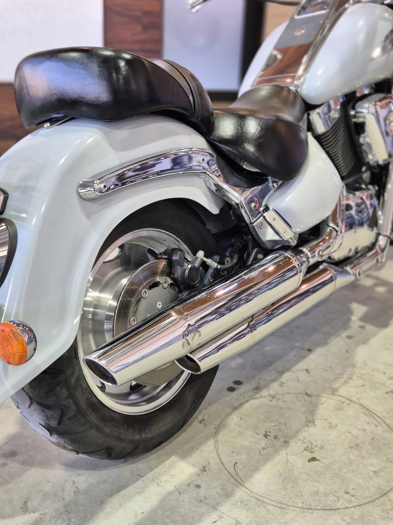Suzuki Intruder VL 1500 НОВ ВНОС ОТ ШВЕЙЦАРИЯ!!!, снимка 15 - Мотоциклети и мототехника - 54544131
