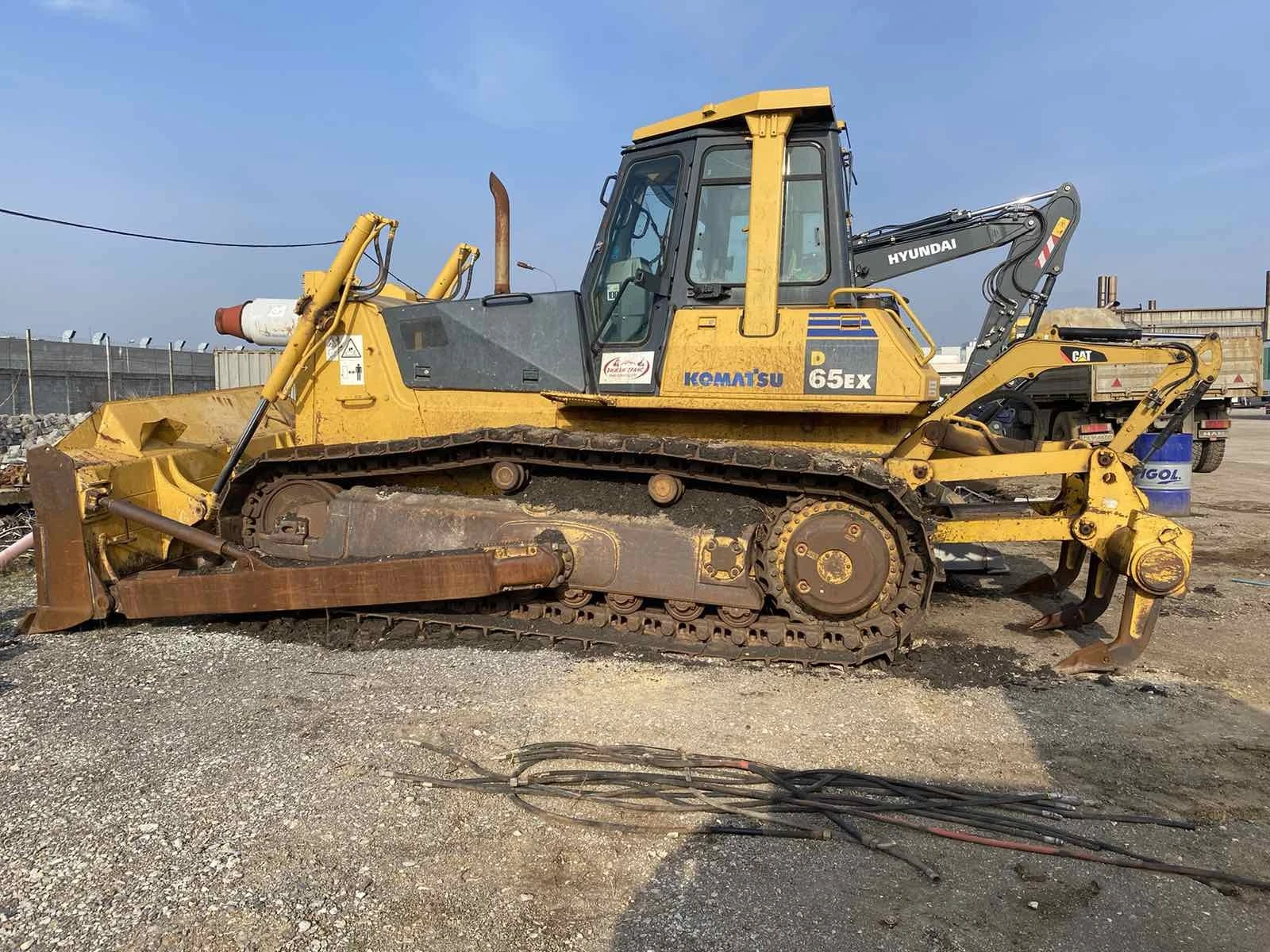 Булдозер Komatsu D65EX-12 - изображение 4