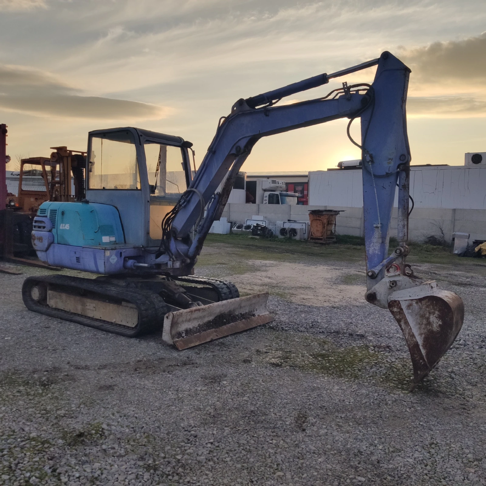 ����� Kubota ��� ���� �������� | Mobile.bg � ����������� 1