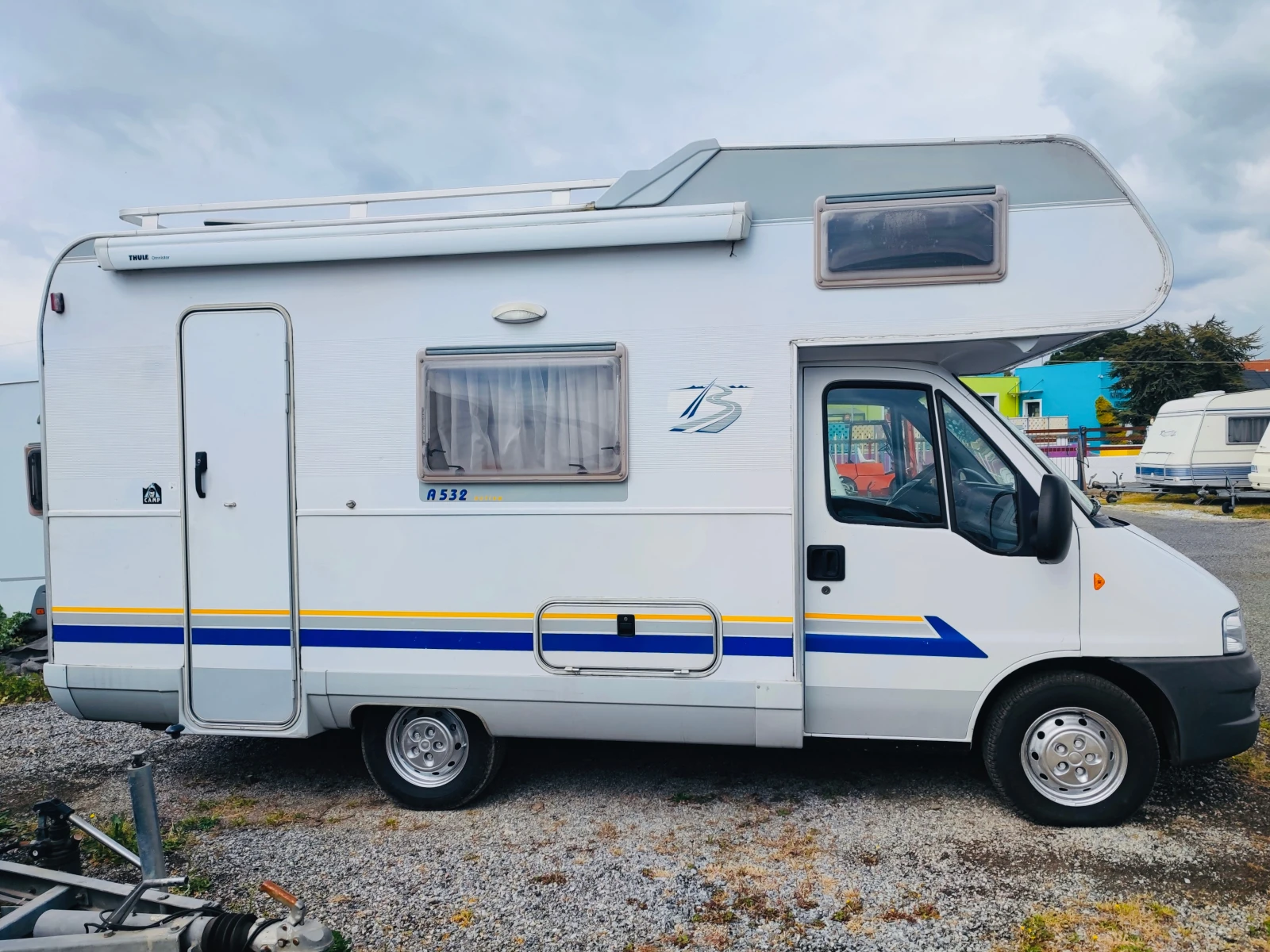 Кемпер Burstner active 532