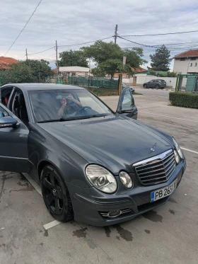 Mercedes-Benz E 280 Седан, снимка 4