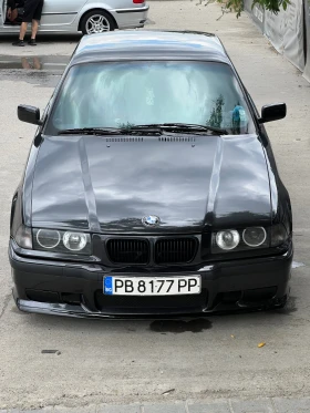 BMW 318, снимка 2