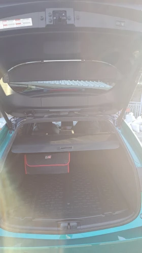Toyota Corolla 2.0, снимка 16