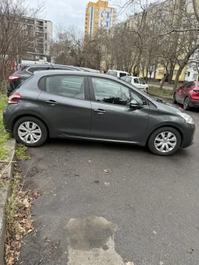 Peugeot 208 Хечбек, снимка 6