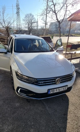 VW Passat ПЪЛНА СЕРВИЗНА ИСТОРИЯ /Plug in hybrid/ ПЕРФЕКТНА, снимка 3