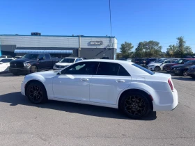 Обява за продажба на Chrysler 300c * АВТО КРЕДИТ* ЦЕНА ДО БГ * CARFAX *  ~29 999 лв. - изображение 4