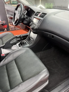 Honda Accord 2.2d - 6355 лв. / 3249.26 € - 51476356 8