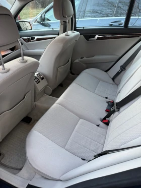 Mercedes-Benz C 300 CDI Avantgarde, снимка 10