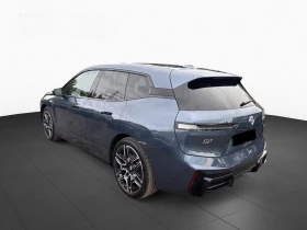 BMW iX M70/xDrive/M SPORT/ICONIC GLOW/360/HUD/ОБДУХ/ | Auto.bg — изображение 3