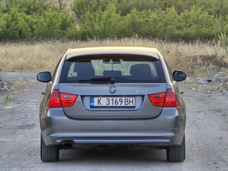 BMW 318 318d, снимка 7 - Автомобили и джипове - 52620637
