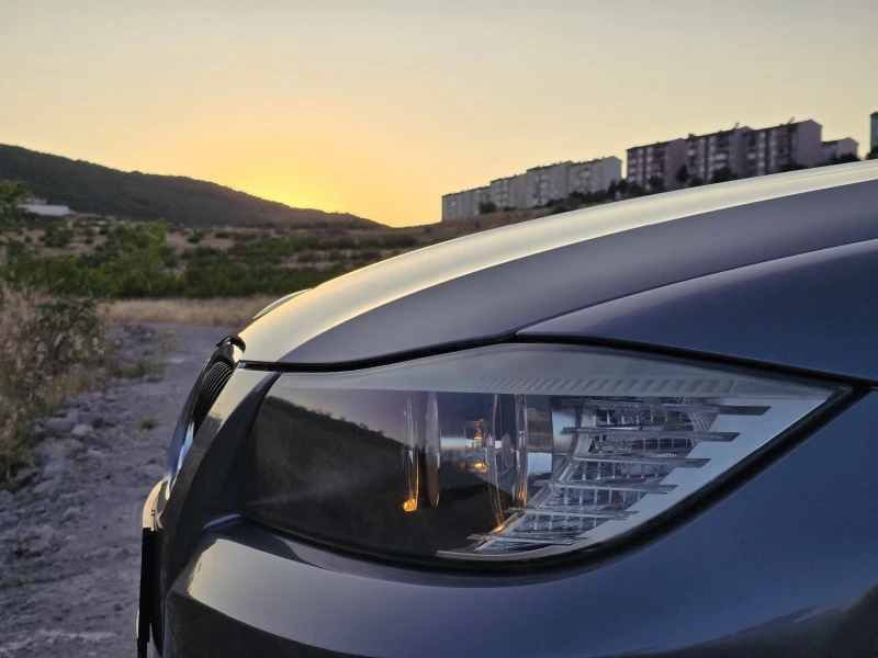 BMW 318 318d, снимка 13 - Автомобили и джипове - 52620637