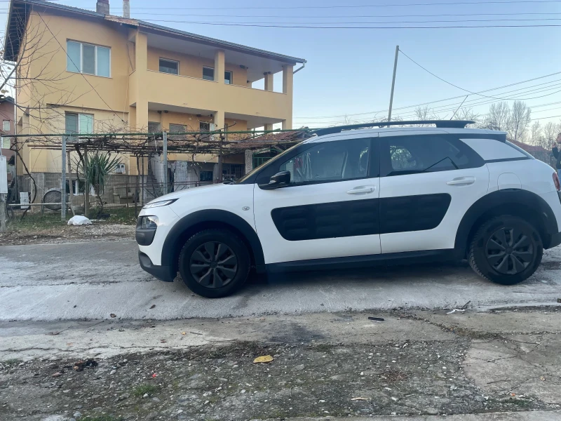 Citroen C4 Cactus, снимка 4 - Автомобили и джипове - 47615423