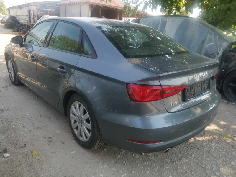 Audi A3 1.6 tdi, снимка 2 - Автомобили и джипове - 46917486